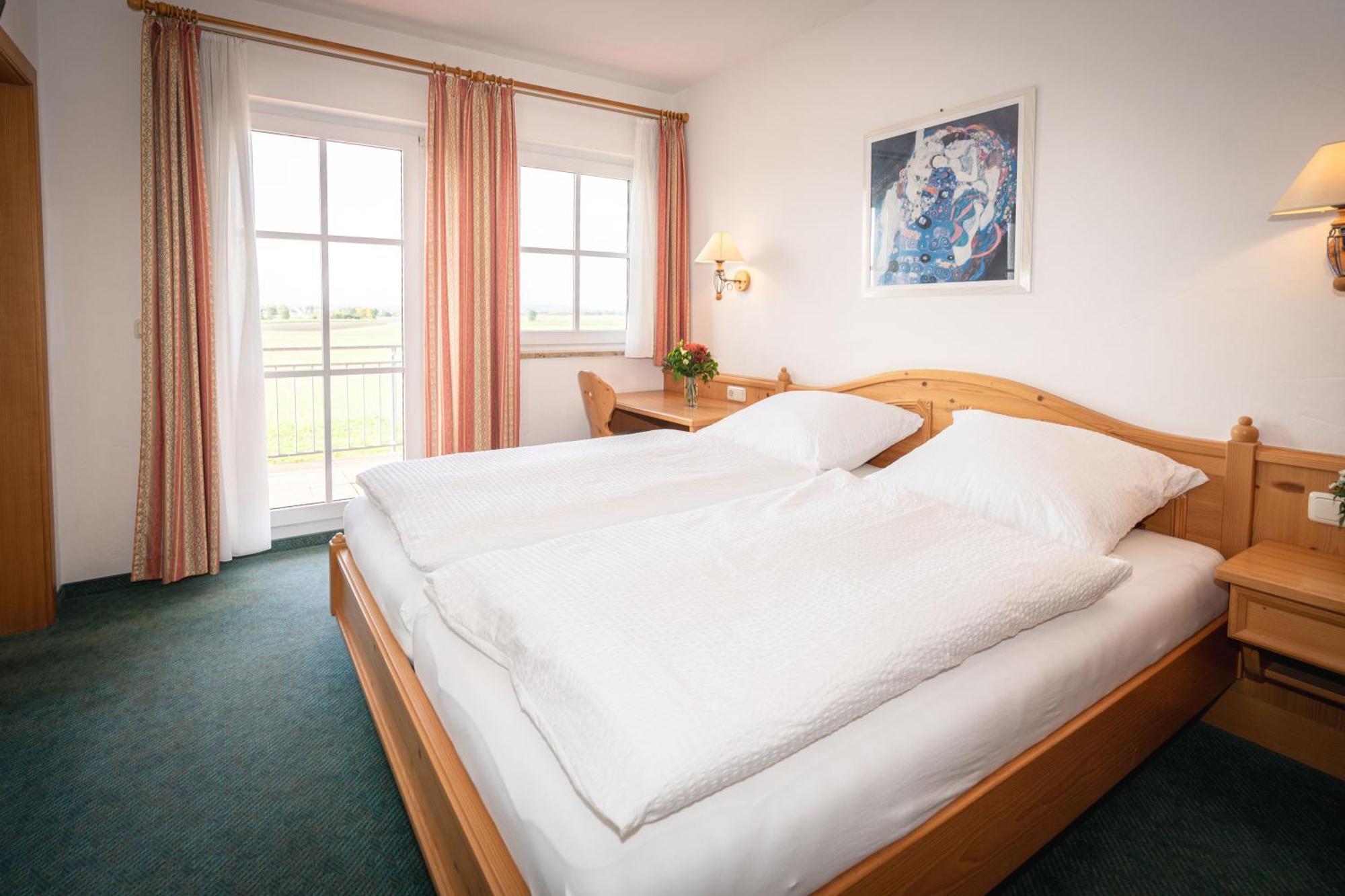 Hotel Reich Am Schnackensee グンツェンハウゼン エクステリア 写真